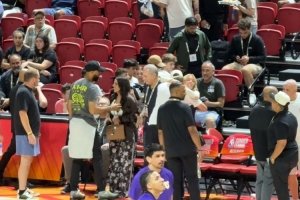 蜘蛛直播-专业体育直播_五大联赛_NBA直播_足球直播